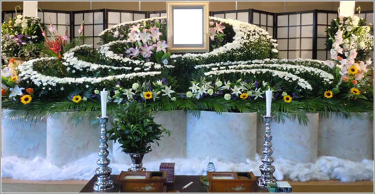 一般葬(花祭壇)画像